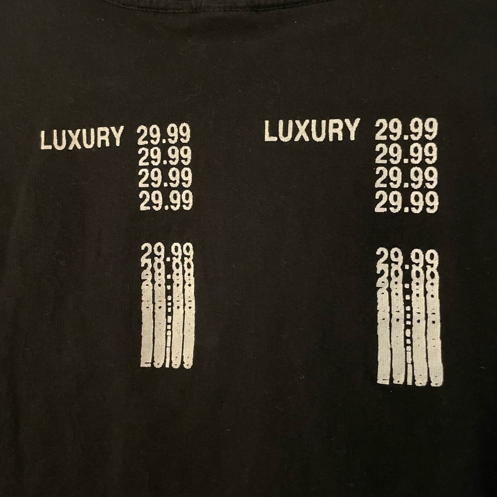 Former Tee - Picture 3 of 4